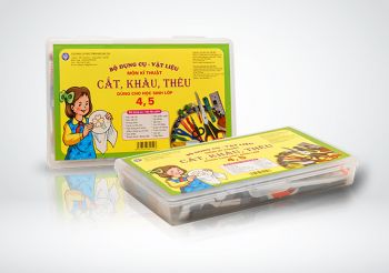 Bộ khâu thêu lớp 4